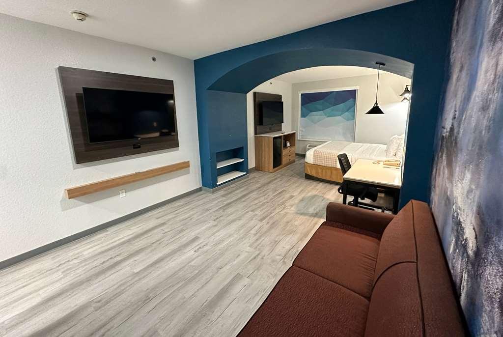 La Quinta Inn & Suites By Wyndham Ft Worth-Burleson Habitación foto